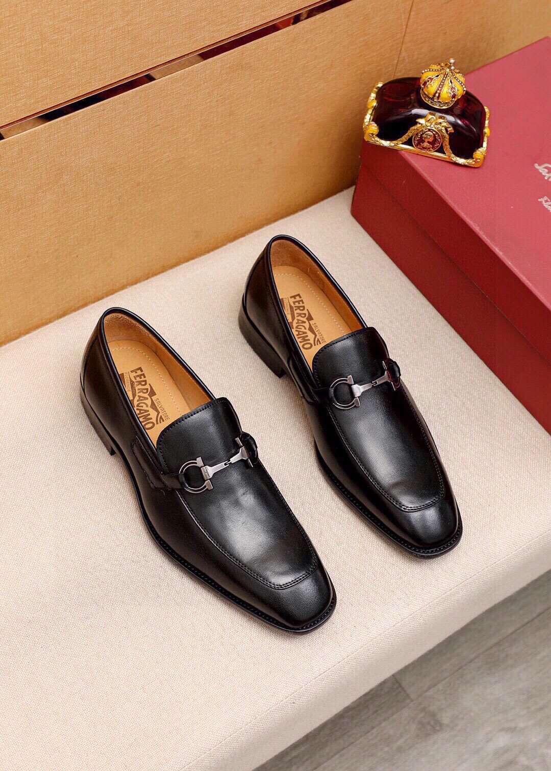 Ferragamo Black Metal-Hardware Loafers — hero