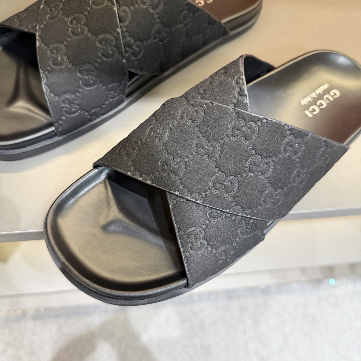 Gucci Black Crisscross Strap Slide Sandals — front