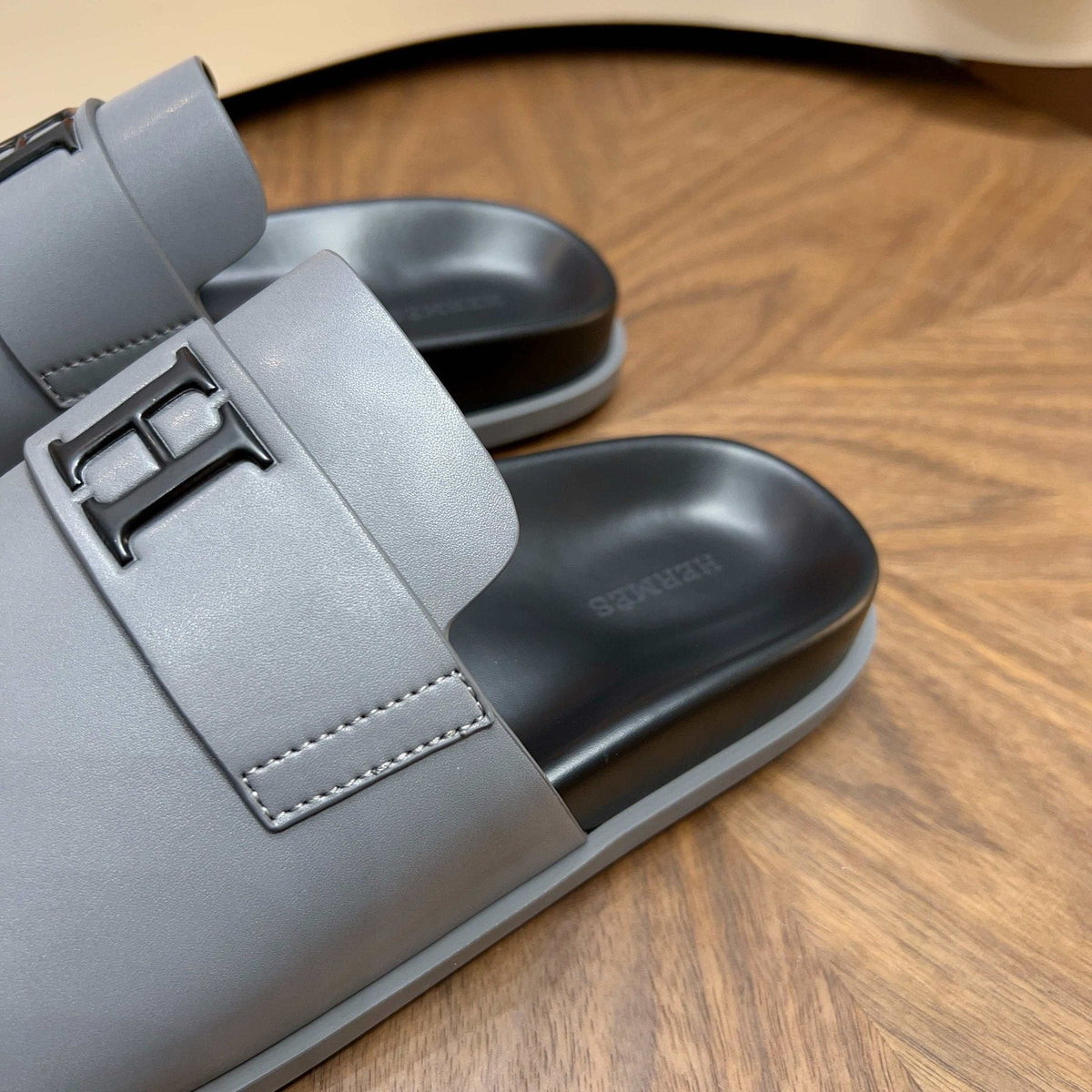 Hermès Men’s H-Embellished Slide Sandals — detail